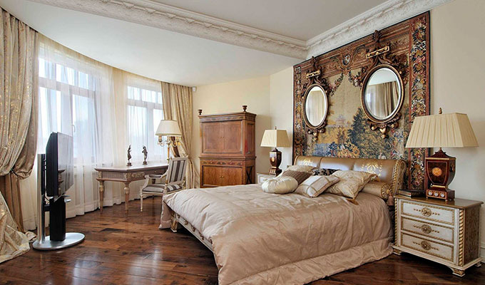 Спальня в античном стиле